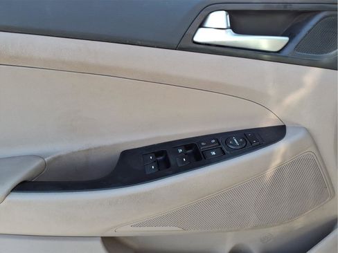 Used 2021 Hyundai Tucson SEL image 14