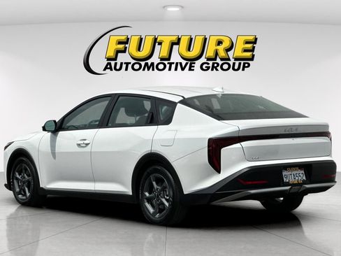 Certified 2025 Kia K4 LXS image 6