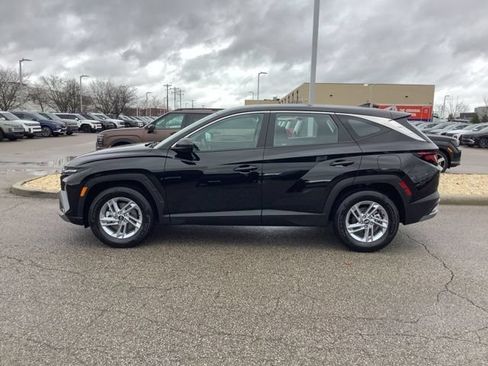 Certified 2026 Hyundai Tucson SE FWD image 9