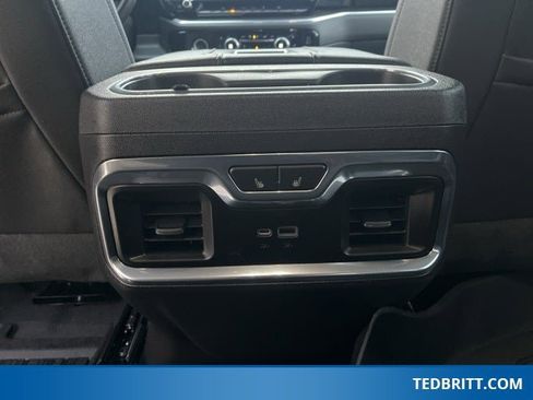 Used 2022 GMC Sierra 1500 SLT w/ SLT Convenience Package image 16