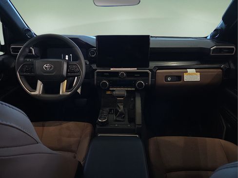 New 2026 Toyota 4Runner Limited AWD/4WD image 16