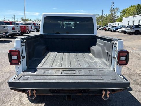 Used 2021 Jeep Gladiator Mojave AWD/4WD image 9