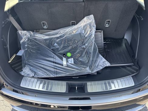 Used 2026 Hyundai Palisade Calligraphy image 18