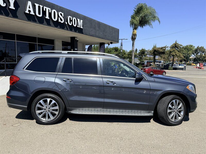 Used 2015 Mercedes-Benz GL 450 4MATIC image 8