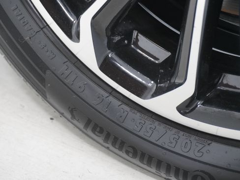 Used 2022 Toyota Corolla SE image 24