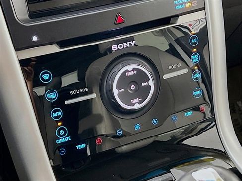 Used 2011 Ford Edge Limited w/ 301A Rapid Spec Order Code image 18