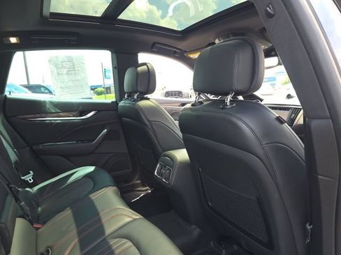 Used 2023 Maserati Levante Modena AWD/4WD image 46