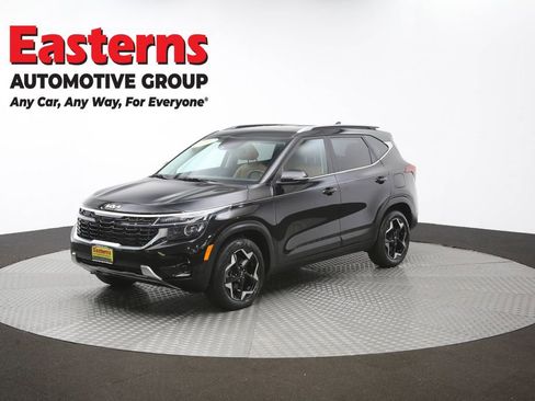 Used 2024 Kia Seltos EX AWD/4WD image 56