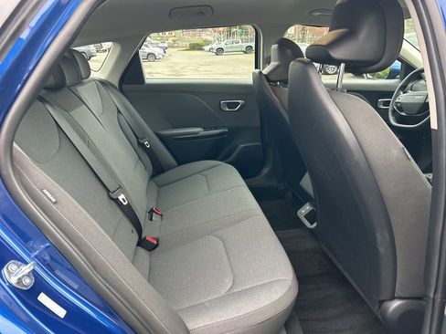 Used 2025 Kia K4 LXS image 15