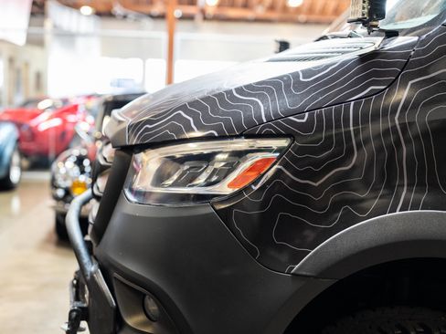 Used 2021 Mercedes-Benz Sprinter 2500 w/ Premium Plus Package image 37