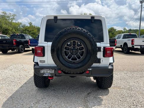 Used 2023 Jeep Wrangler Unlimited Rubicon w/ Xtreme 35 Tire Package AWD/4WD image 7