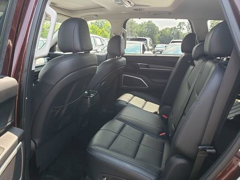Used 2020 Kia Telluride EX AWD/4WD image 13