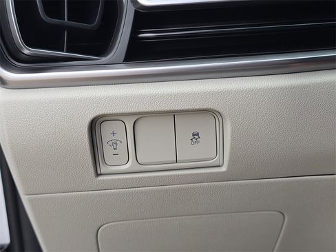 New 2026 Kia Sorento S image 29