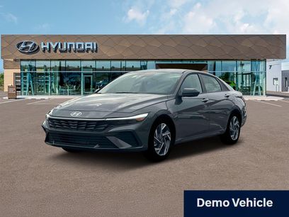 New 2025 Hyundai Elantra Sport