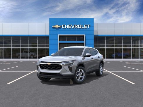 New 2026 Chevrolet Trax LS FWD image 8