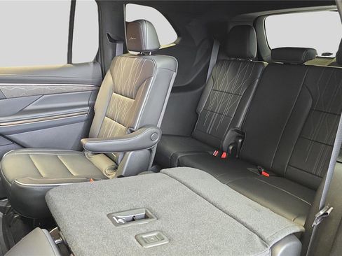 New 2026 Buick Enclave Avenir w/ Super Cruise Package image 19