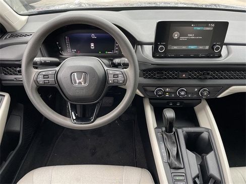 Used 2023 Honda Accord LX image 10