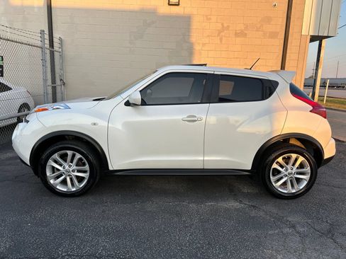 Used 2014 Nissan Juke SV FWD image 3