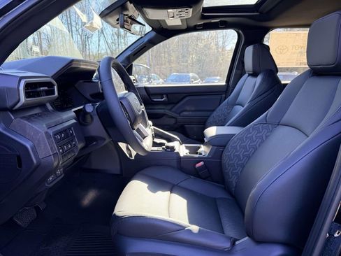 New 2026 Toyota Tacoma Limited AWD/4WD image 18