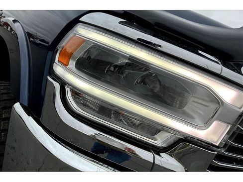 Used 2022 RAM 2500 Laramie image 33