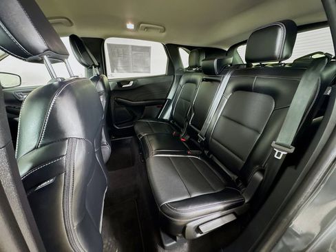 Used 2025 Ford Escape Platinum image 23
