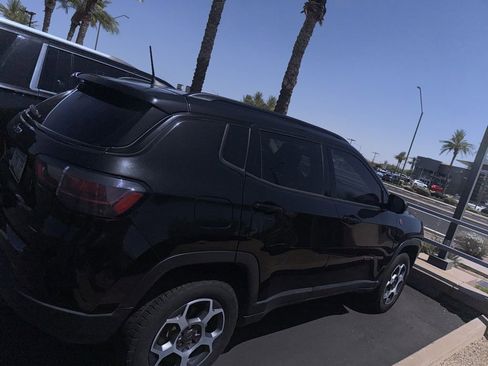 Used 2022 Jeep Compass Trailhawk w/ Trailhawk Elite Group AWD/4WD image 4