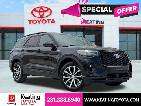 Used 2025 Ford Explorer ST-Line AWD/4WD image 1