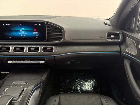 Certified 2023 Mercedes-Benz GLS 450 4MATIC image 28