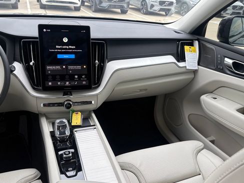 New 2026 Volvo XC60 B5 Ultra w/ Protection Package Premier AWD/4WD image 13