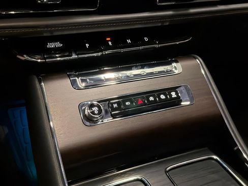 New 2026 Lincoln Aviator Reserve w/ Luxury Package AWD/4WD image 31
