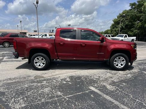 Used 2019 Chevrolet Colorado LT RWD image 2