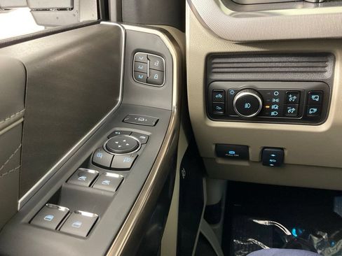 New 2026 Ford F350 Platinum w/ Platinum Plus Package AWD/4WD image 21