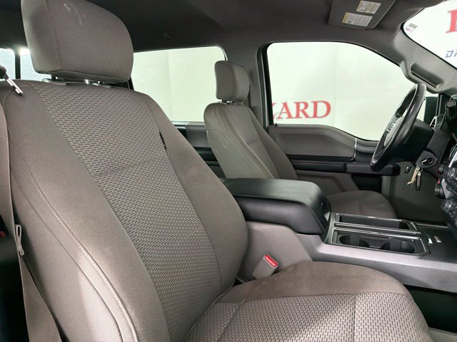 Used 2017 Ford F150 XLT w/ Equipment Group 302A Luxury AWD/4WD image 32