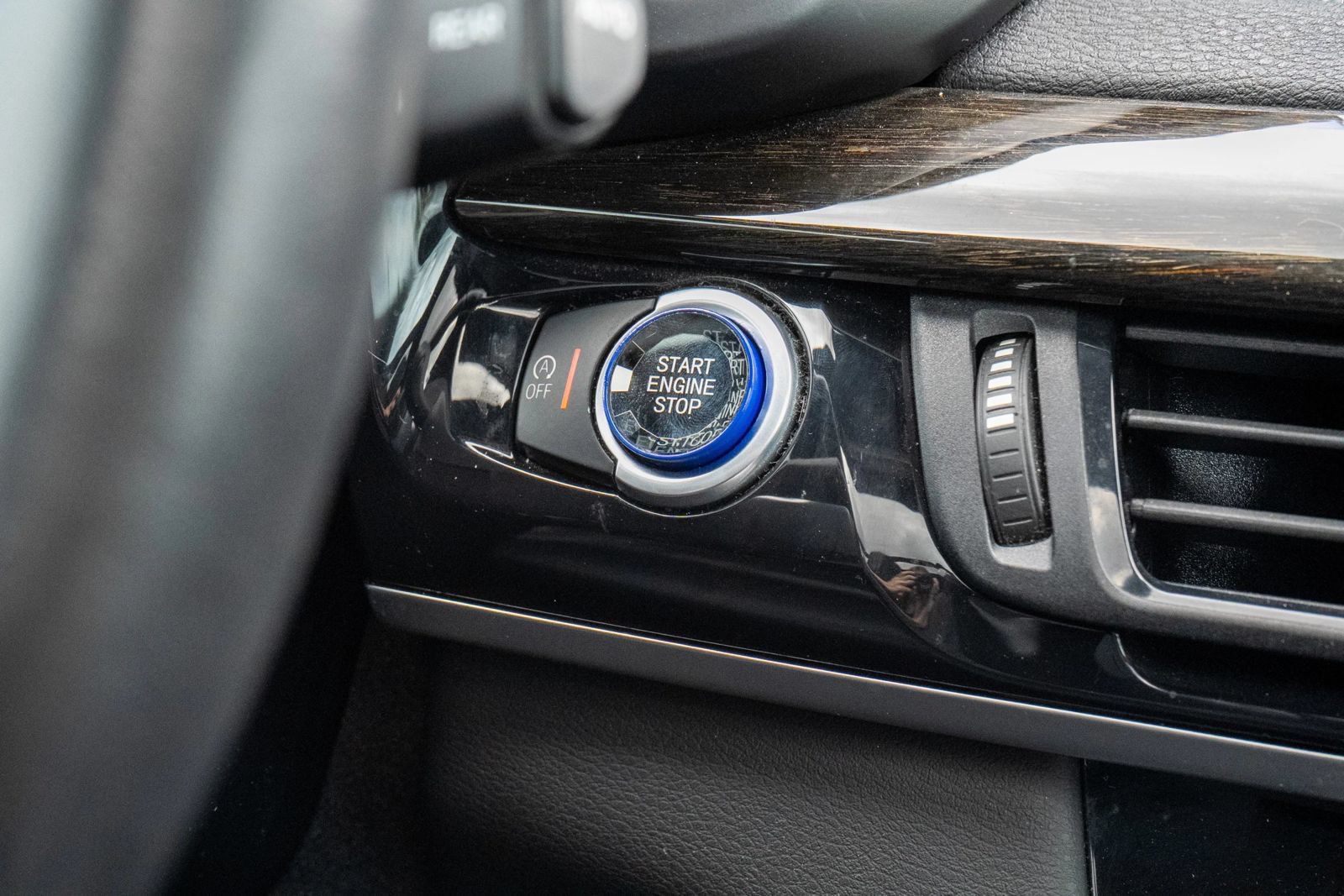 Used 2018 BMW X5 sDrive35i RWD image 15