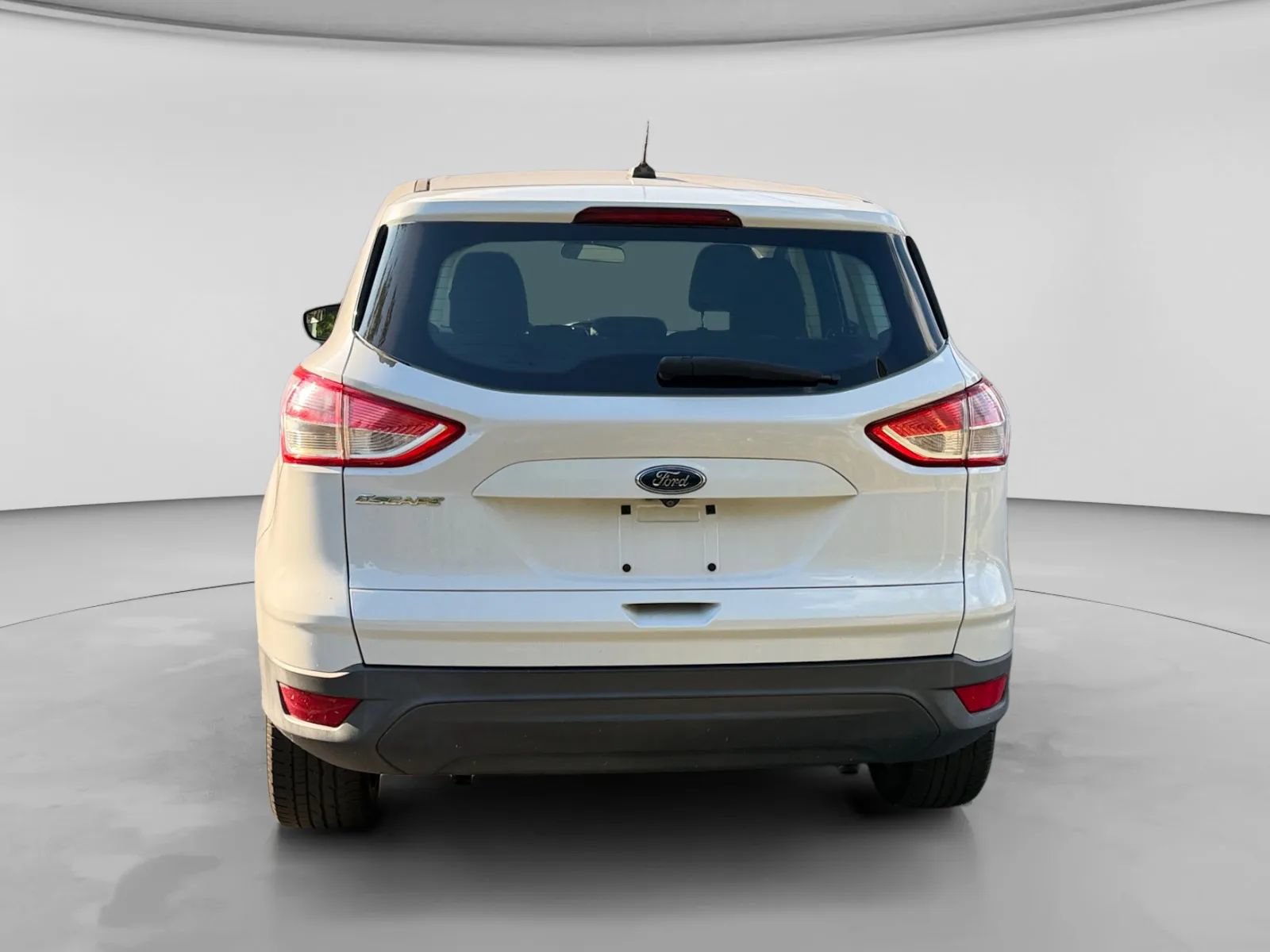 Used 2014 Ford Escape S FWD image 4