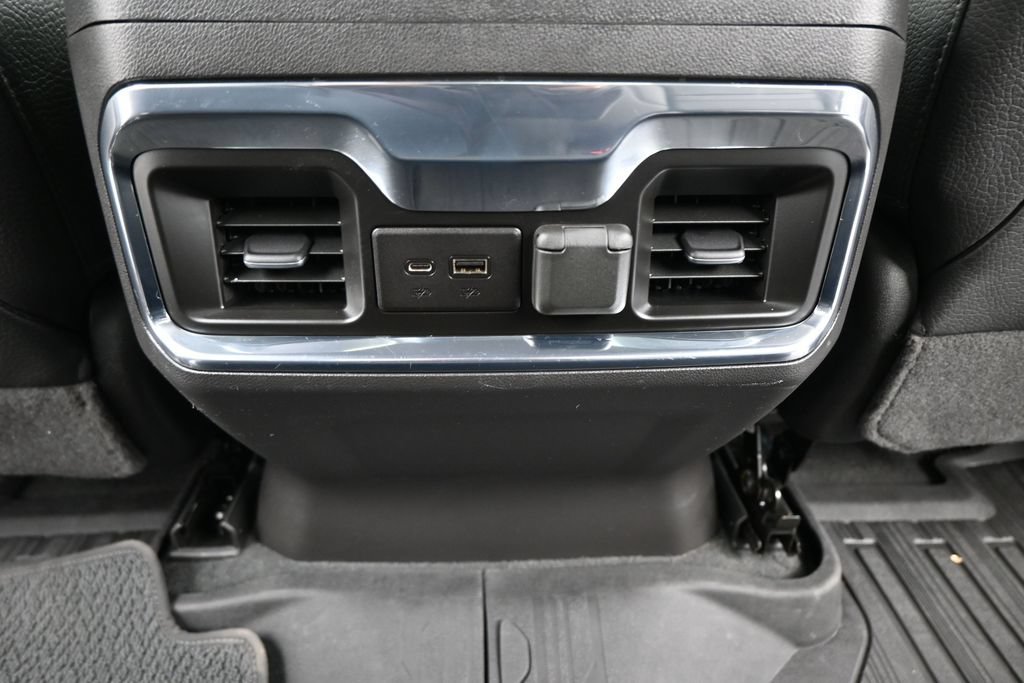 Used 2022 GMC Sierra 1500 Denali w/ Denali Reserve Package AWD/4WD image 22