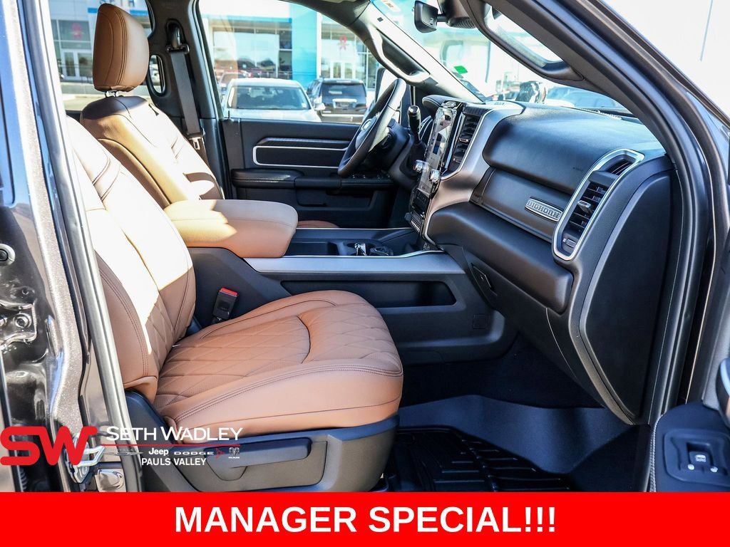 New 2025 RAM 2500 Big Horn AWD/4WD image 22