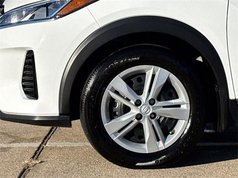 Certified 2023 Nissan Kicks S image 6