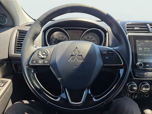 Used 2025 Mitsubishi Outlander Sport AWD image 27