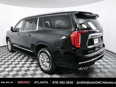 Used 2024 GMC Yukon XL Denali image 3