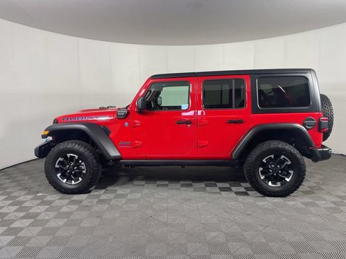 Certified 2025 Jeep Wrangler Unlimited Rubicon 4xe w/ Convenience Group AWD/4WD image 3