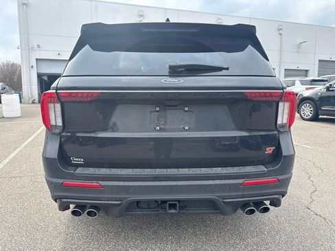 Used 2025 Ford Explorer ST w/ Sun And Sound Package AWD/4WD image 10