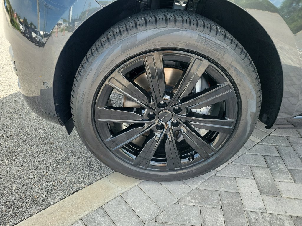 New 2026 Land Rover Range Rover SE AWD/4WD image 13