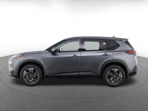 Used 2025 Nissan Rogue SV AWD/4WD image 4