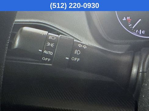 Certified 2025 Subaru Crosstrek 2.0i Premium image 13