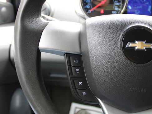 Used 2014 Chevrolet Spark LT image 12