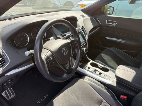 Used 2019 Acura TLX V6 w/ Technology & A-SPEC Pkg FWD image 8