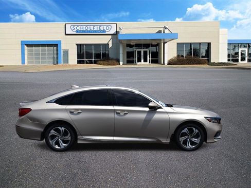 Used 2019 Honda Accord EX-L image 2
