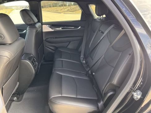 New 2025 Cadillac XT5 Premium Luxury FWD image 28