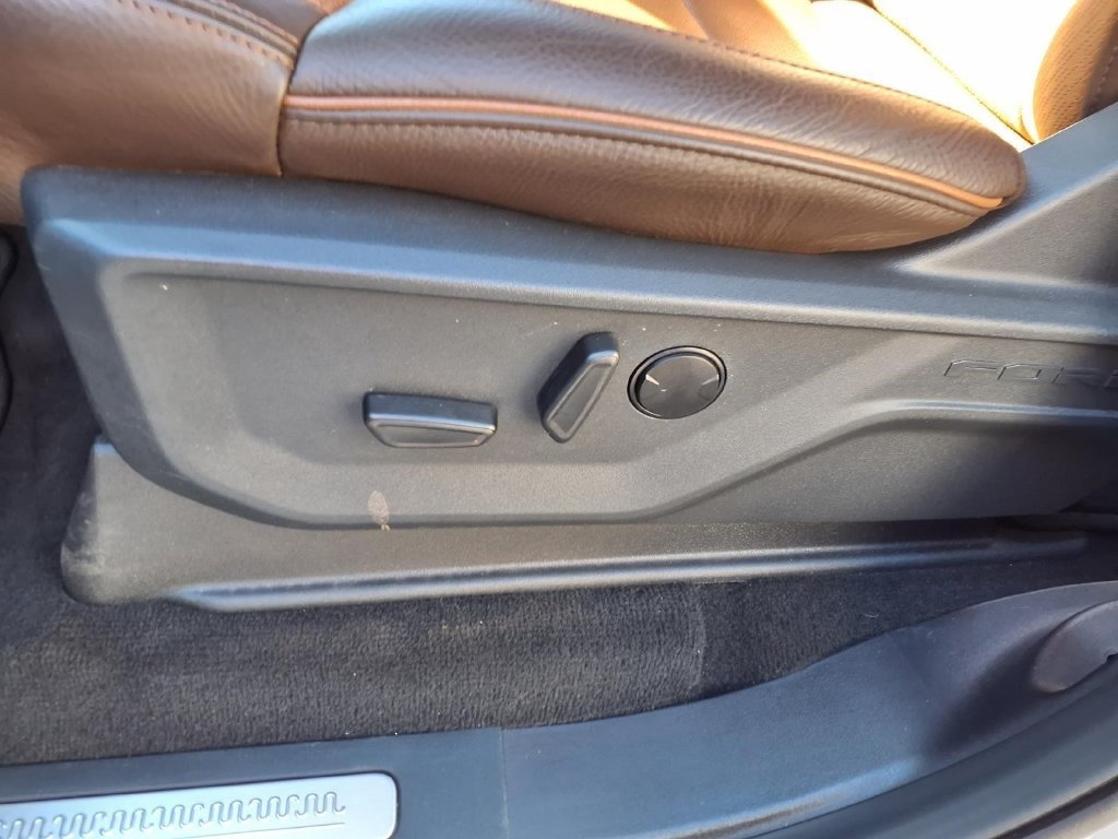 Used 2025 Ford Expedition King Ranch AWD/4WD image 27